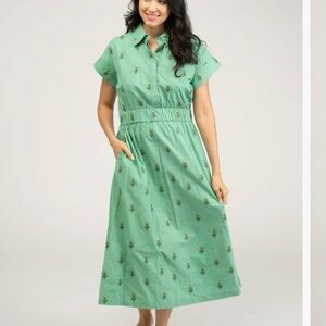 Beau & Ro The Lisa Dress in Green Petite Floral